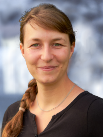 Alexandra Loeffner